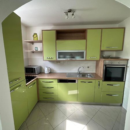 Apartmani Ljubica, มูร์แตร์ ภายนอก รูปภาพ
