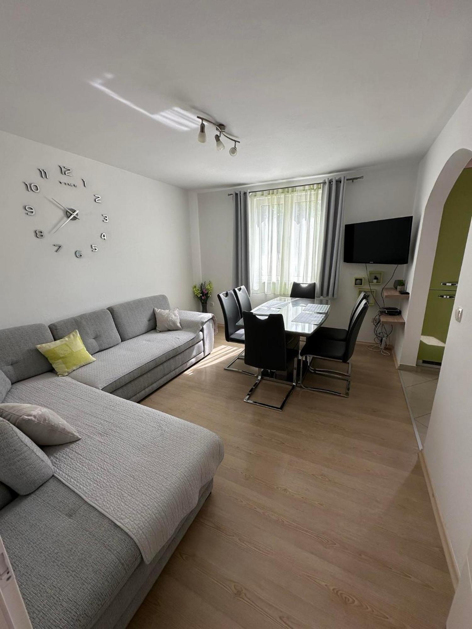 Apartmani Ljubica, มูร์แตร์ ภายนอก รูปภาพ